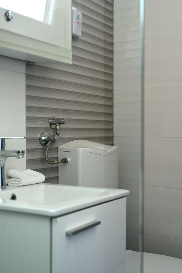 Apartment Crikvenica Car Eksteriør bilde